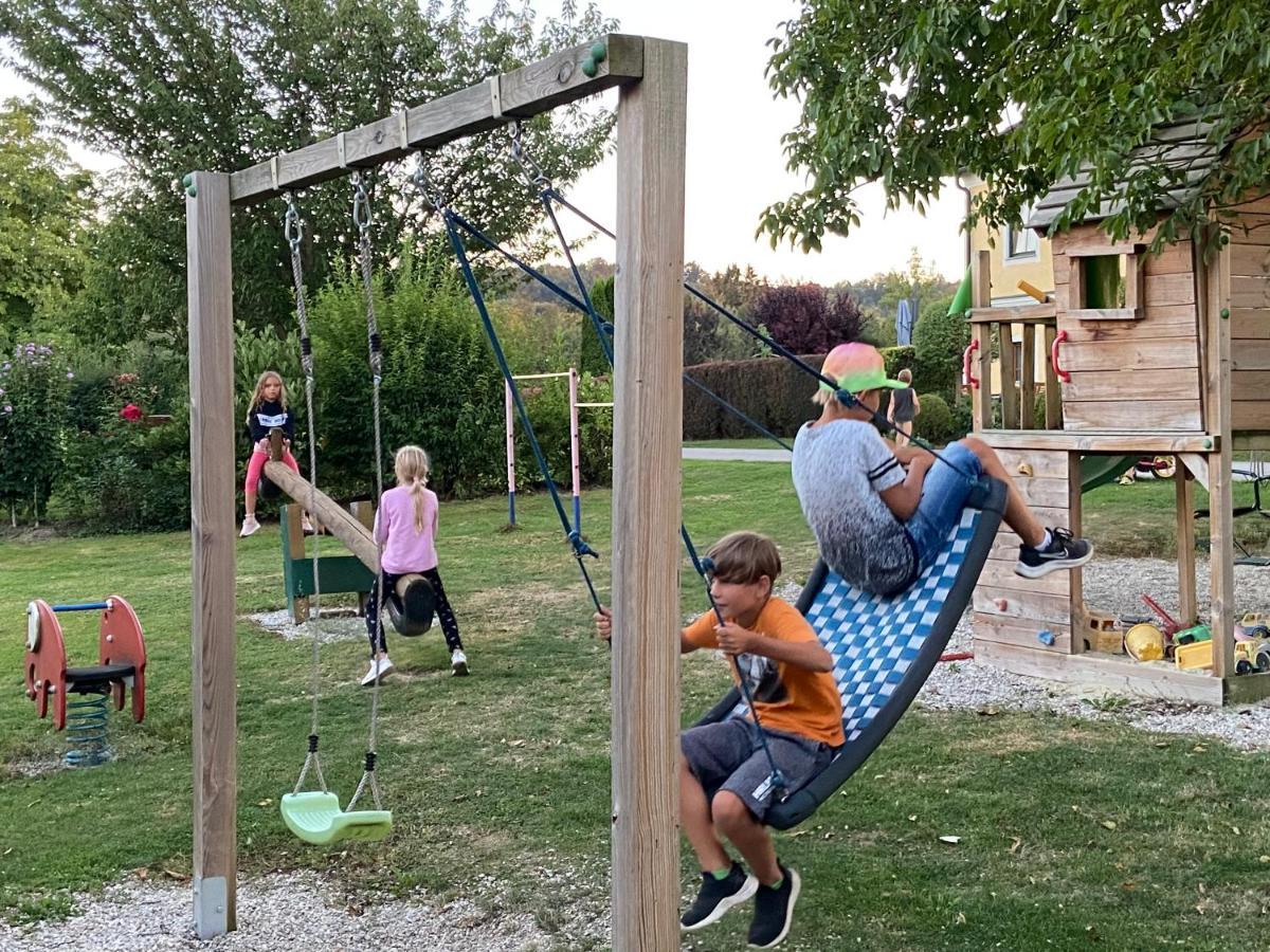 Familienbauernhof Strassbauer Villa Steinakirchen Am Forst Luaran gambar