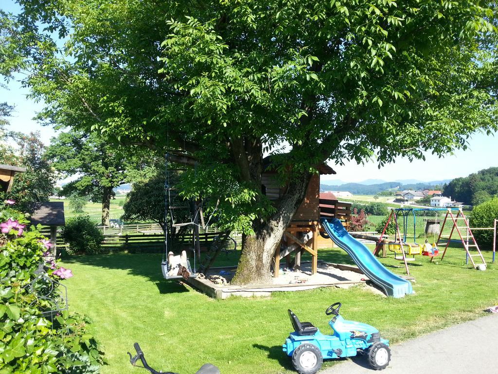 Familienbauernhof Strassbauer Villa Steinakirchen Am Forst Luaran gambar