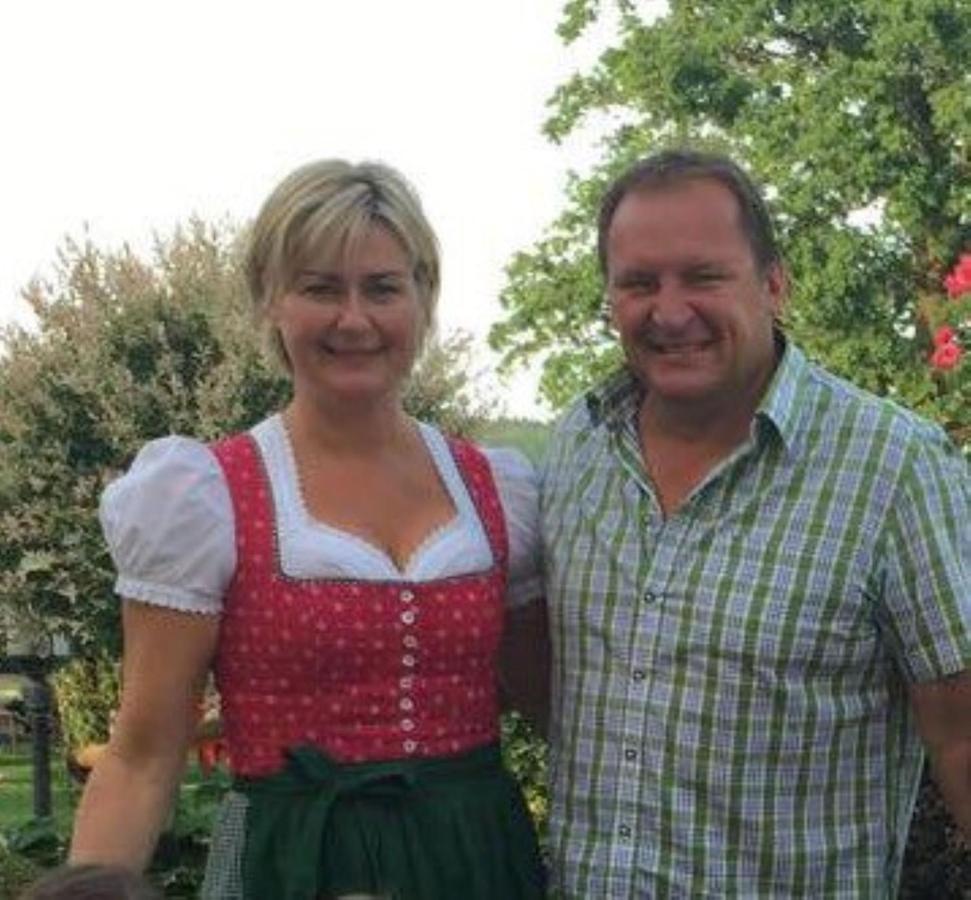 Familienbauernhof Strassbauer Villa Steinakirchen Am Forst Luaran gambar